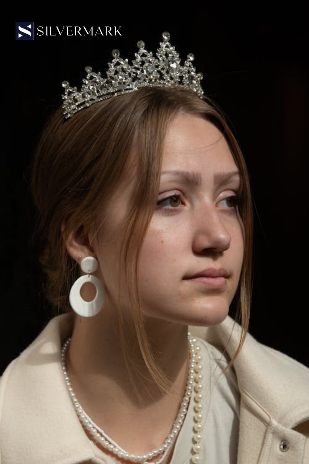 The Best Silver Jewelry Books for Collectors and Enthusiasts silvermark