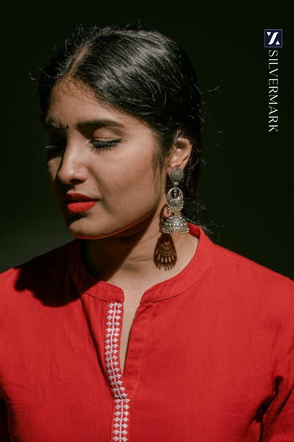 "How to identify authentic silver jewelry" โ silvermark