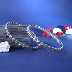 Velanya Silver Bangles