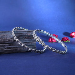 Velanya Silver Bangles