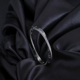 Silver Tira Bangle