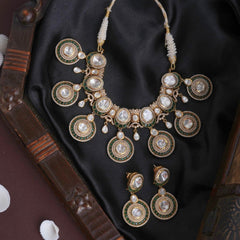 Taraash Silver Polki Necklace