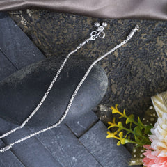 Sleek silver thin anklet