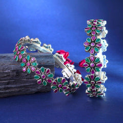 Aelora silver bangle