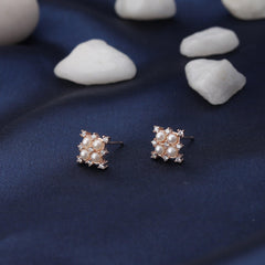 Designer Pearl Studs - silvermark