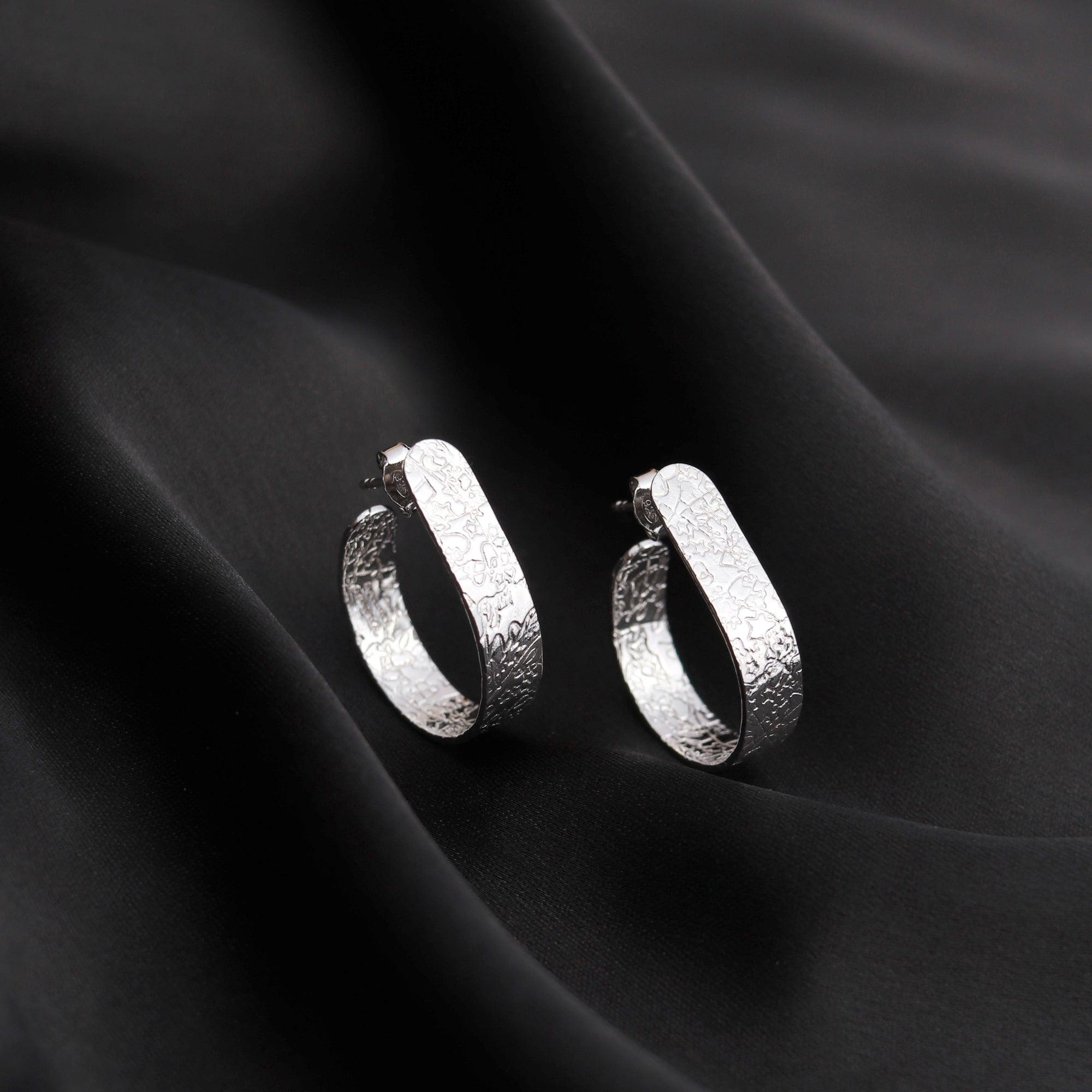 Scrambled Silver Hoop Earrings - silvermark